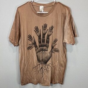Westfall Earth Hand T dirty Brown Graphic T-Shirt with Hand Design men's